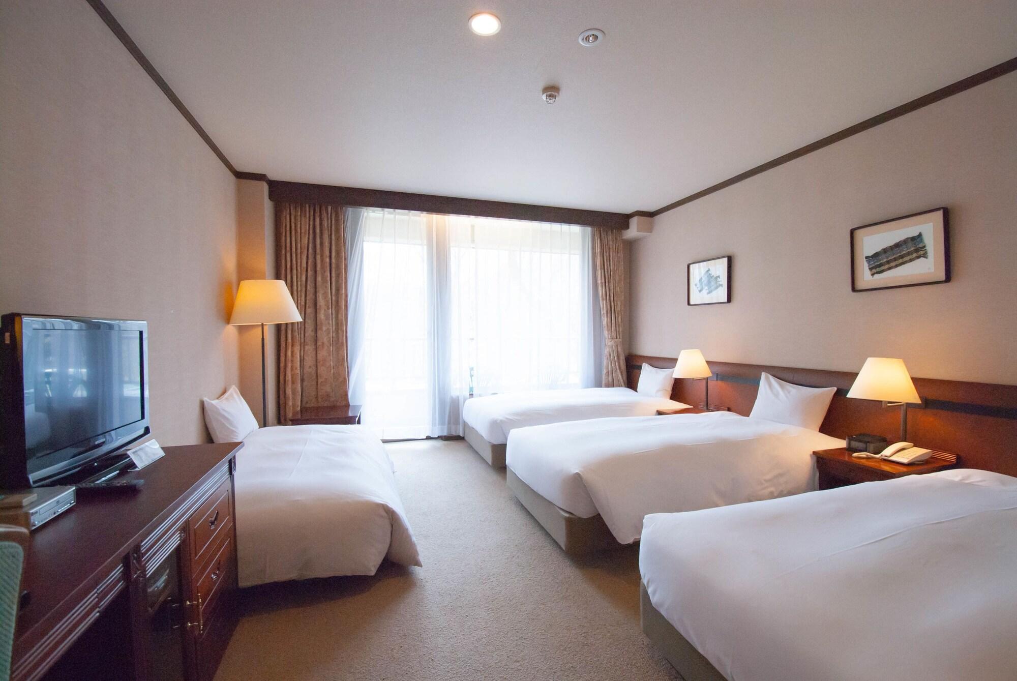 Hakuba Mominoki Hotel Dış mekan fotoğraf